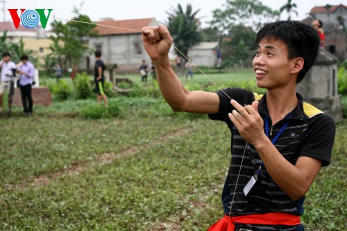 Vietnam's thousand-year-old kite-making village - ảnh 4